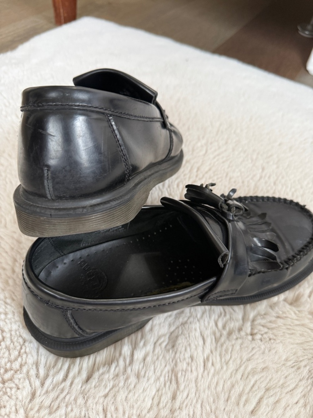 Dr. Martens Men's Black Tassel Loafers - Classic Leather Slip-On - Picture 2 of 7
